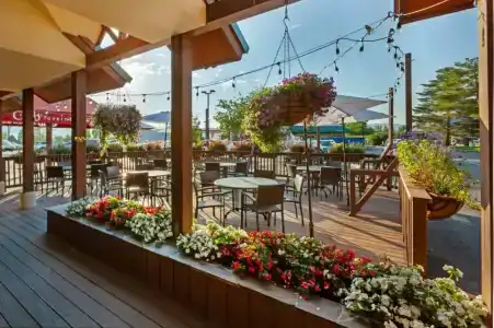 Best Western Plus GranTree Inn - 3