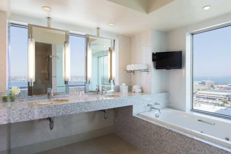 Renaissance Boston Seaport - 73