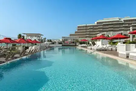 TH8 Palm Vignette Collection, Beach Resort - 78