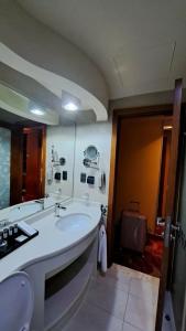 City Seasons Towers Bur Dubai - 44