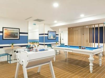 The Deck by Happyculture - 83