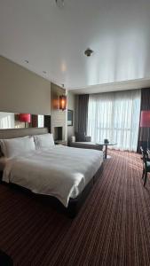 Park Rotana Abu Dhabi - 40