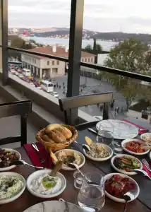 Meydan Besiktas - 3
