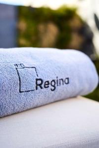 Regina - 13