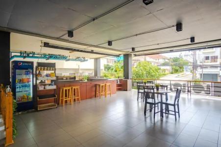 AJ Residence - 58
