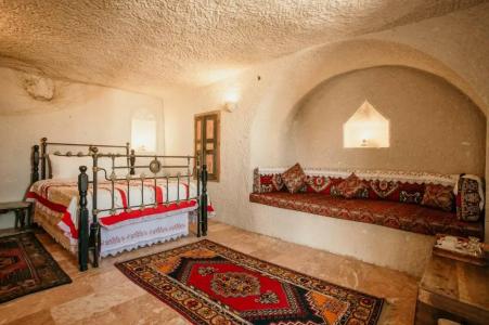 Village Cave House - 52