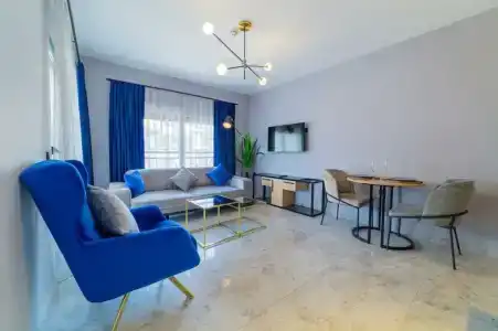 Aria Riva Apart