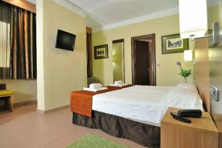 Hostal Ballesta - 95