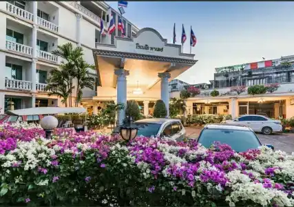 Romeo Palace Pattaya - 0
