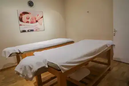 Tamra Beach Resort - 57