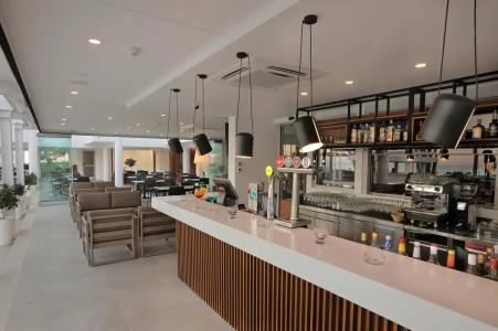 Okeanos Beach Boutique - 33