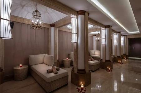 DoubleTree by Hilton Istanbul Topkapi - 29