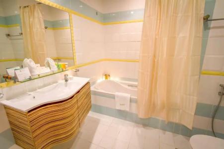 Elite Seef Residence And - 97