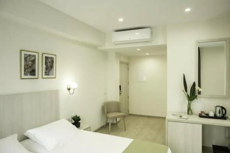 Roseum Boutique - 87