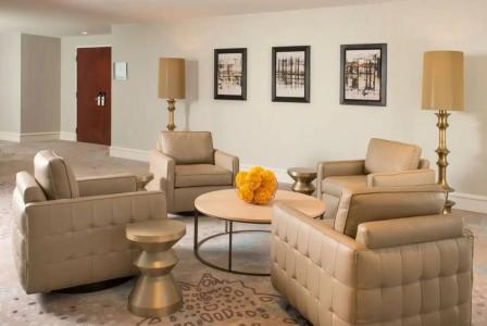 DoubleTree by Hilton Dallas - Love Field - 43