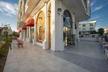 The Sansa & Spa - 29