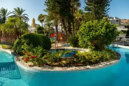 TUI BLUE Grand Azur - 96