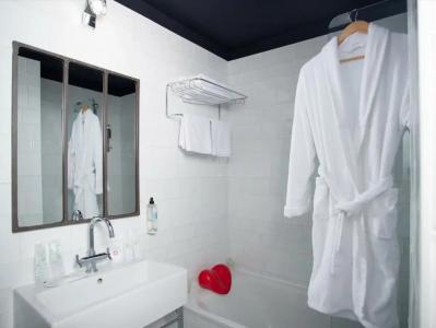 So’Co by Happyculture - 30