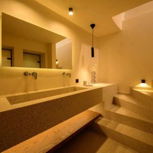 Alleys All-Suite & Spa - 90