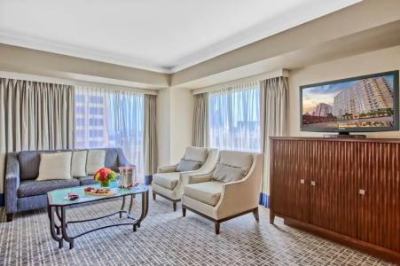 Omni Los Angeles California Plaza - 56