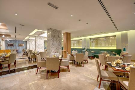 Royal Continental - 61