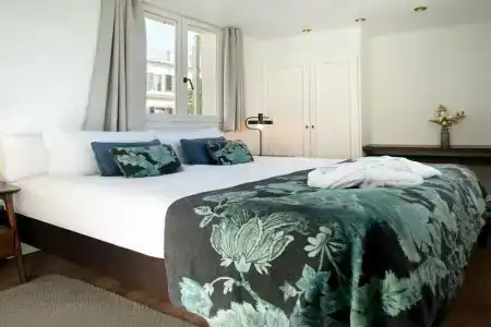 M House - 2
