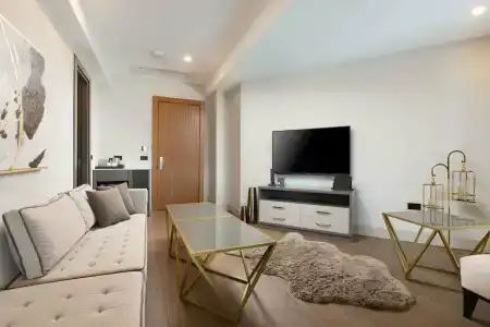 Unique Life Style - 51