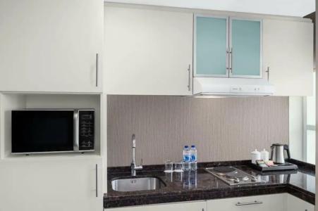 Leva and Suites, Mazaya Centre - 88
