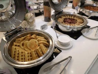 Hawthorn Suites by Wyndham Abu Dhabi City Center - 49