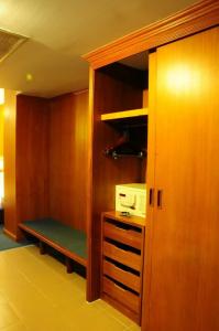 Dynasty Inn Pattaya - 38