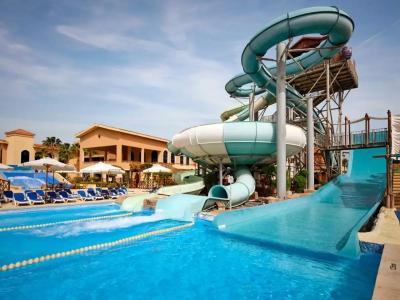 Coral Sea Aqua Club Resort - 18