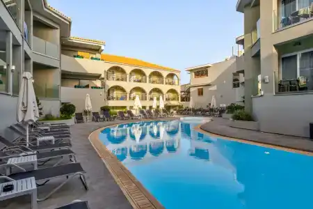 White Olive Premium Laganas - 1