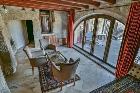 Elegance Cave Suites & Restaurant - 65