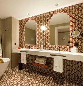 Catalonia Barcelona 505 - 10