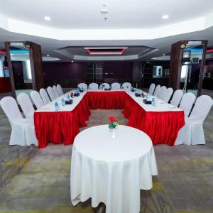 Arman Juffair Mall - 21