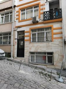 Seven Days - İstanbul - 15