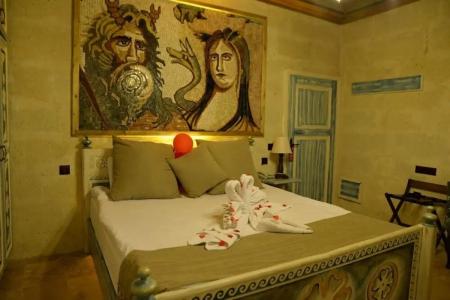 Caftan Cave Suites - 16