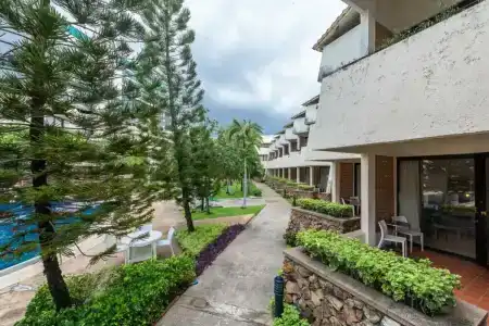 Tropicana Pattaya - SHA Extra Plus - 28