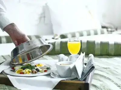 Queen's Astoria Design - 9