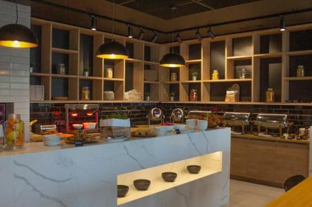 Park Inn by Radisson Vilnius Airport & Business Centre - 38