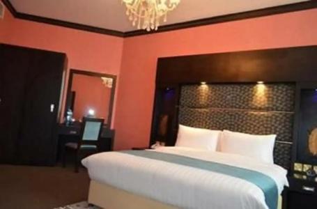 Royal Phoenicia - 98