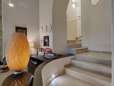 Ideal City Walk - 33