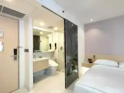 Evergreen Laurel Bangkok - 78
