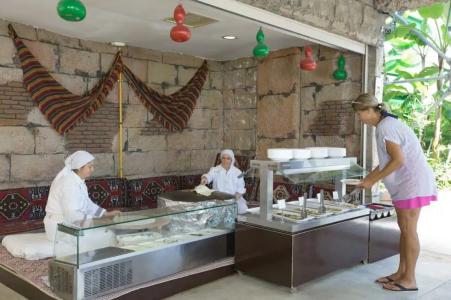 Royal Alhambra Palace - 59