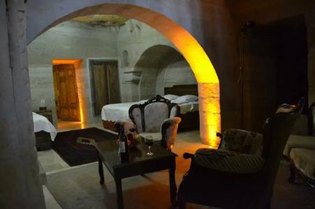 Family Cave Suite - 32