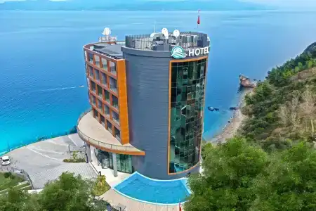 BLUE MUDANYA