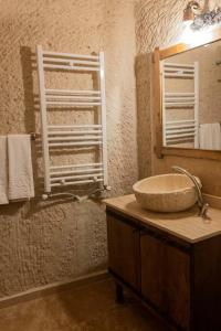 Grand Elite Cave Suites - 99