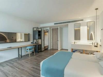 Flamingo Paradise Beach - Adults Only - 79