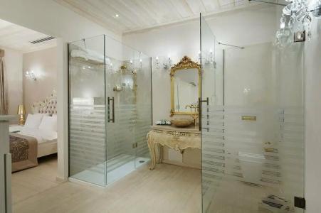 Elegance East - 16