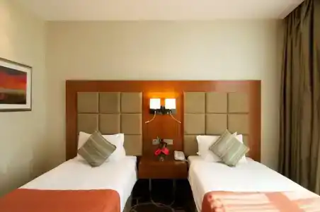 Montreal Barsha - 33